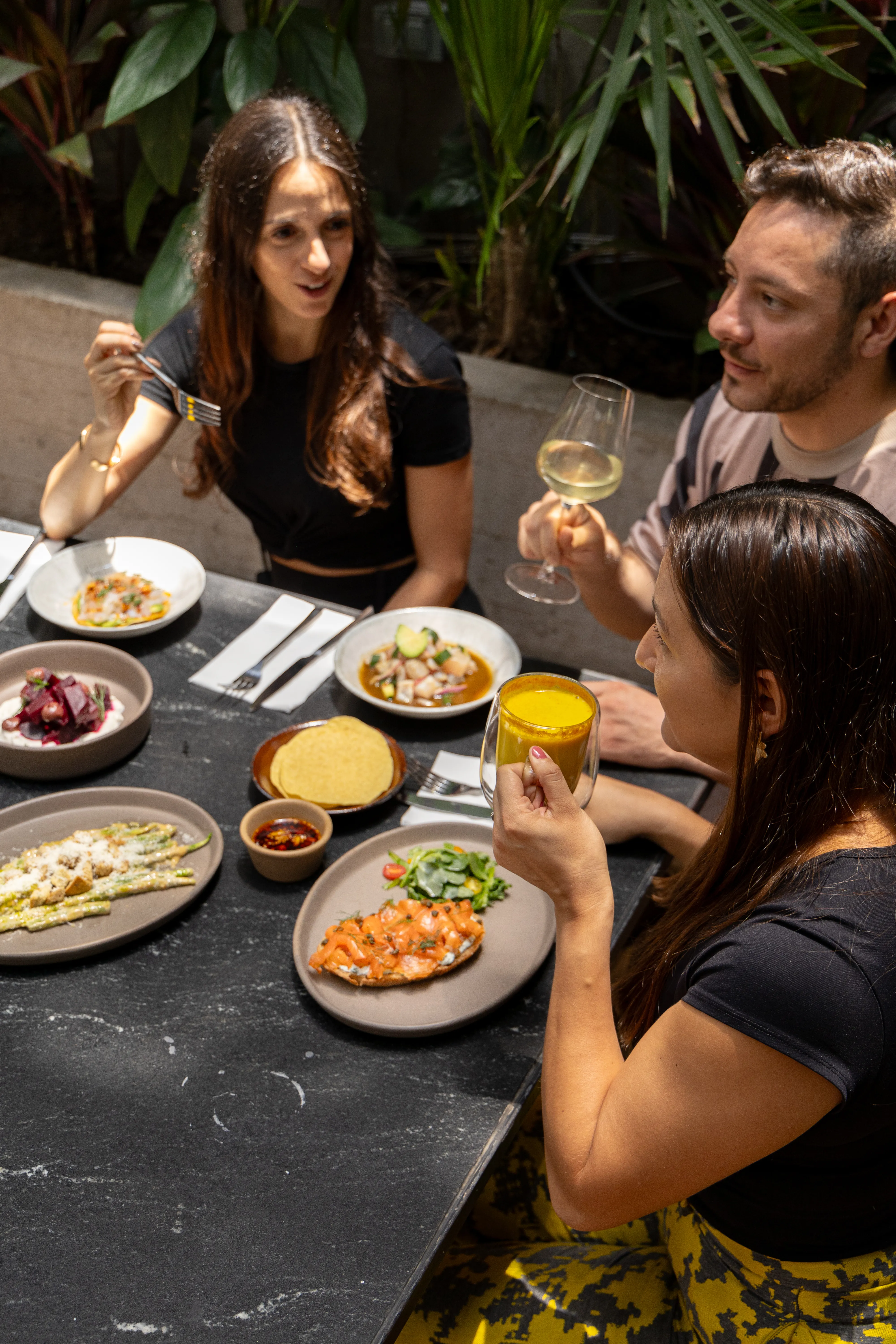 Salón interior de Tosta para eventos y celebraciones